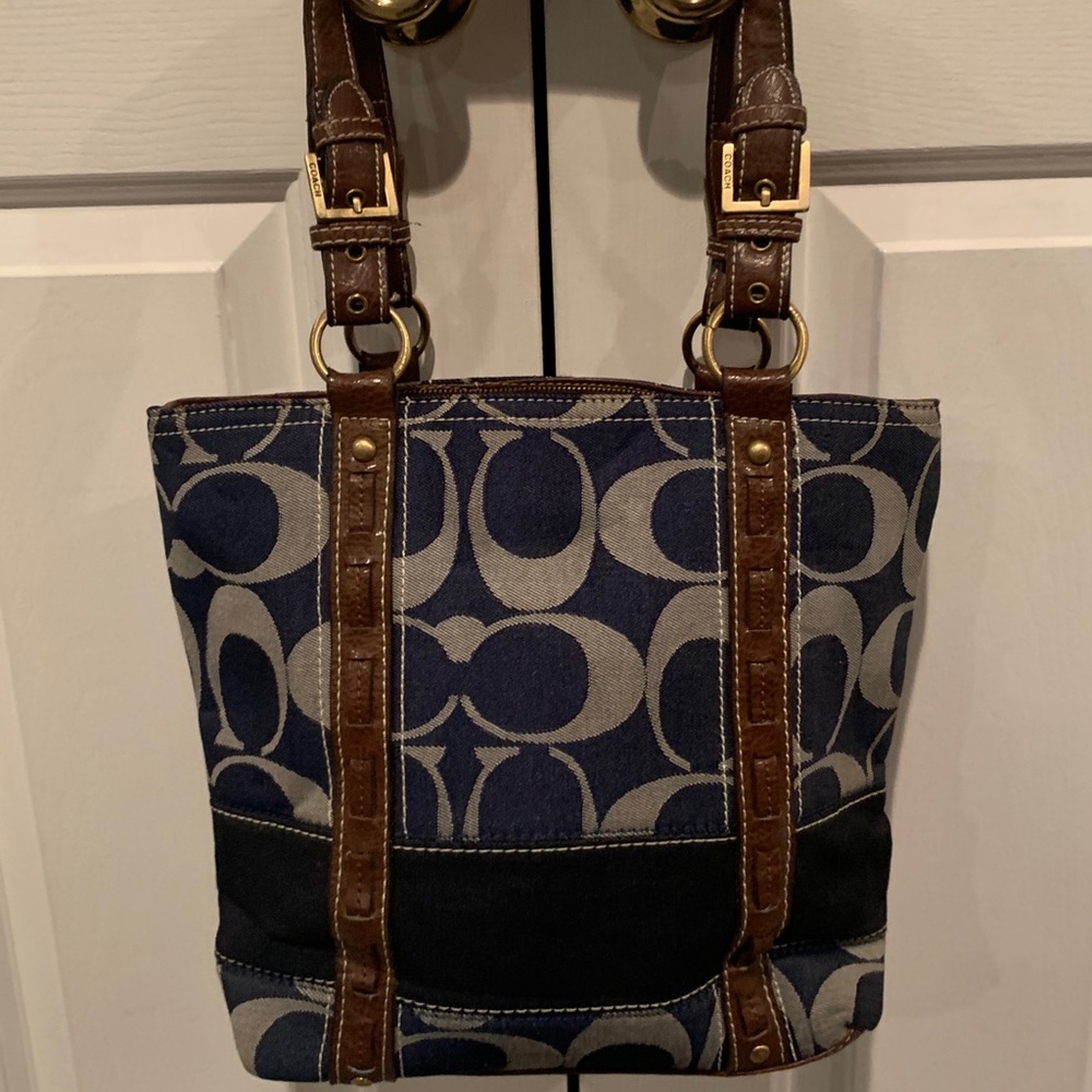 Authentic Coach Purse!